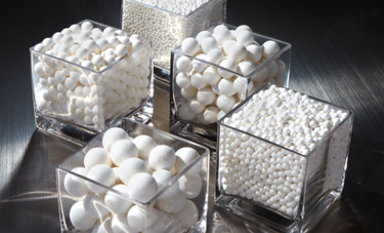 Denstone catalyst bed support media for fixed bed applications